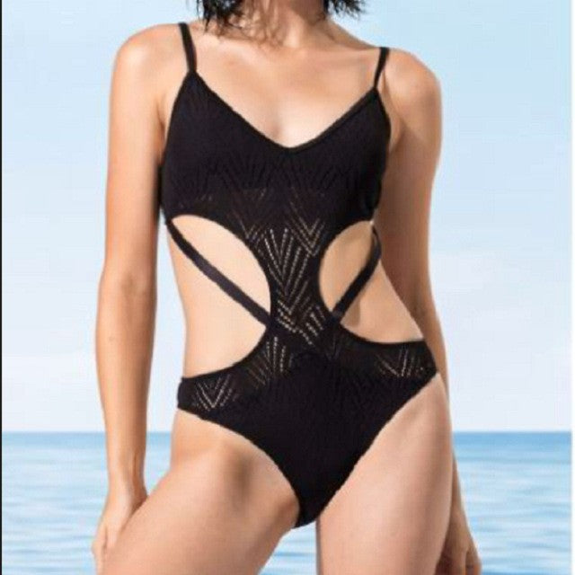 Women's Cut-Out One-Piece Swimsuit with Innovative Design Mune Fashion