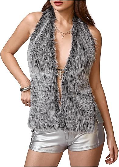 Women's multi-piece luxurious faux fur set with vest, hat, mini skirt, bag and cuffs Mune Fashion