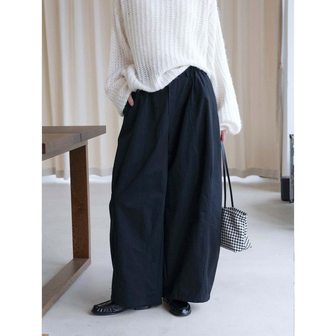 Women's high-waisted wide fabric trousers with concealed elastic waistband and crease Mune Fashion