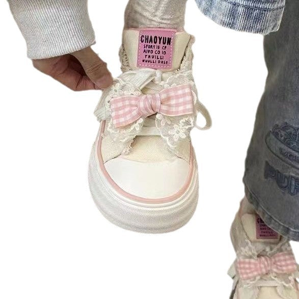 Women’s sneakers with playful bow details and non-slip sole Mune Fashion