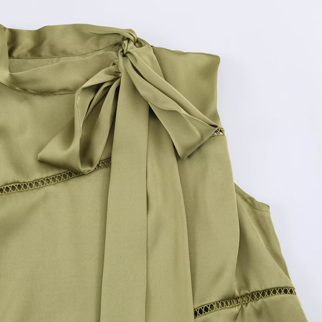 Women's Sleeveless Silk-Effect Blouse with Bow Collar and Lace Inserts Mune Fashion