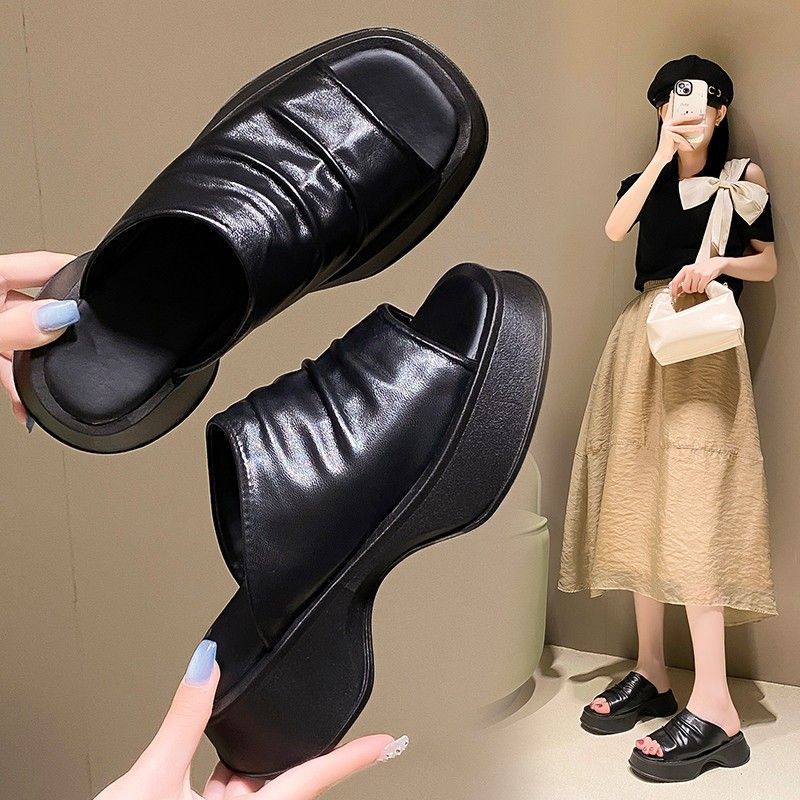 Women's Padded Platform Mules with Ruched Upper and Ergonomic Comfort Sole Mune Fashion