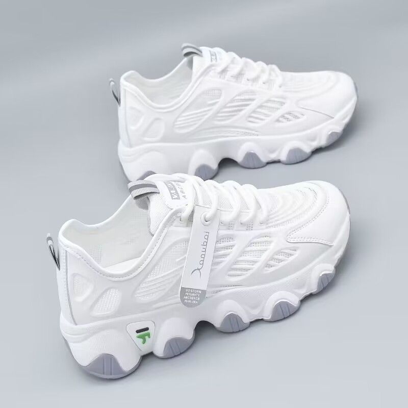 Women's sporty sneakers with innovative cushioning system and breathable upper material structure Mune Fashion