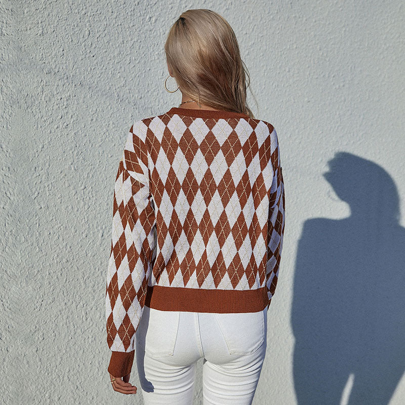 Women’s argyle knit pullover in oversized look with round neck and ribbed cuffs Mune Fashion