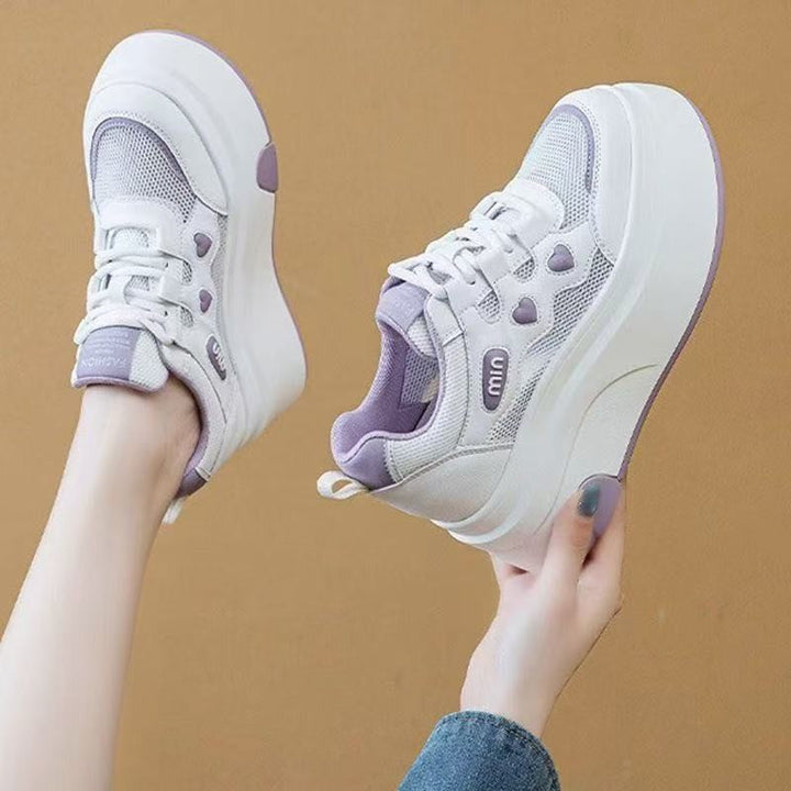 Ladies' platform sneakers with trendy design and comfortable cushioning Mune Fashion