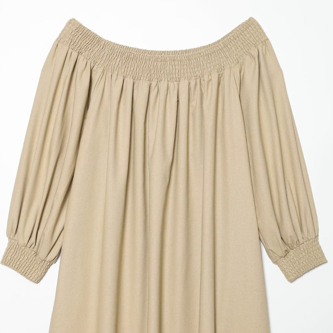 Women's maxi dress with off-the-shoulder neckline, smocking waist and voluminous balloon sleeves Mune Fashion