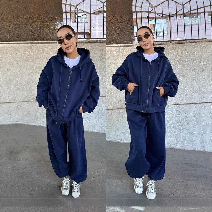 Women's oversized hooded jacket with zipper and wide jogging pants lounge set Mune Fashion