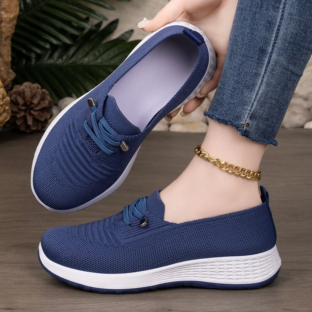 Women Breathable Slip-On Sneakers with Cushioning Sole Mune Fashion
