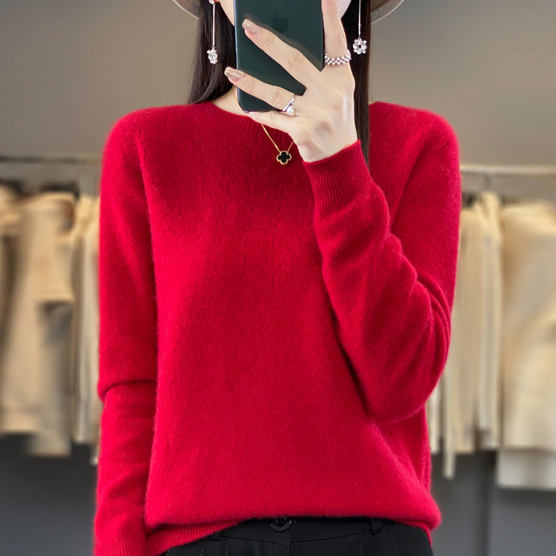 Women Cozy Midweight Round Neck Sweater made of Angora Blend with fine pile and narrow cuff Mune Fashion