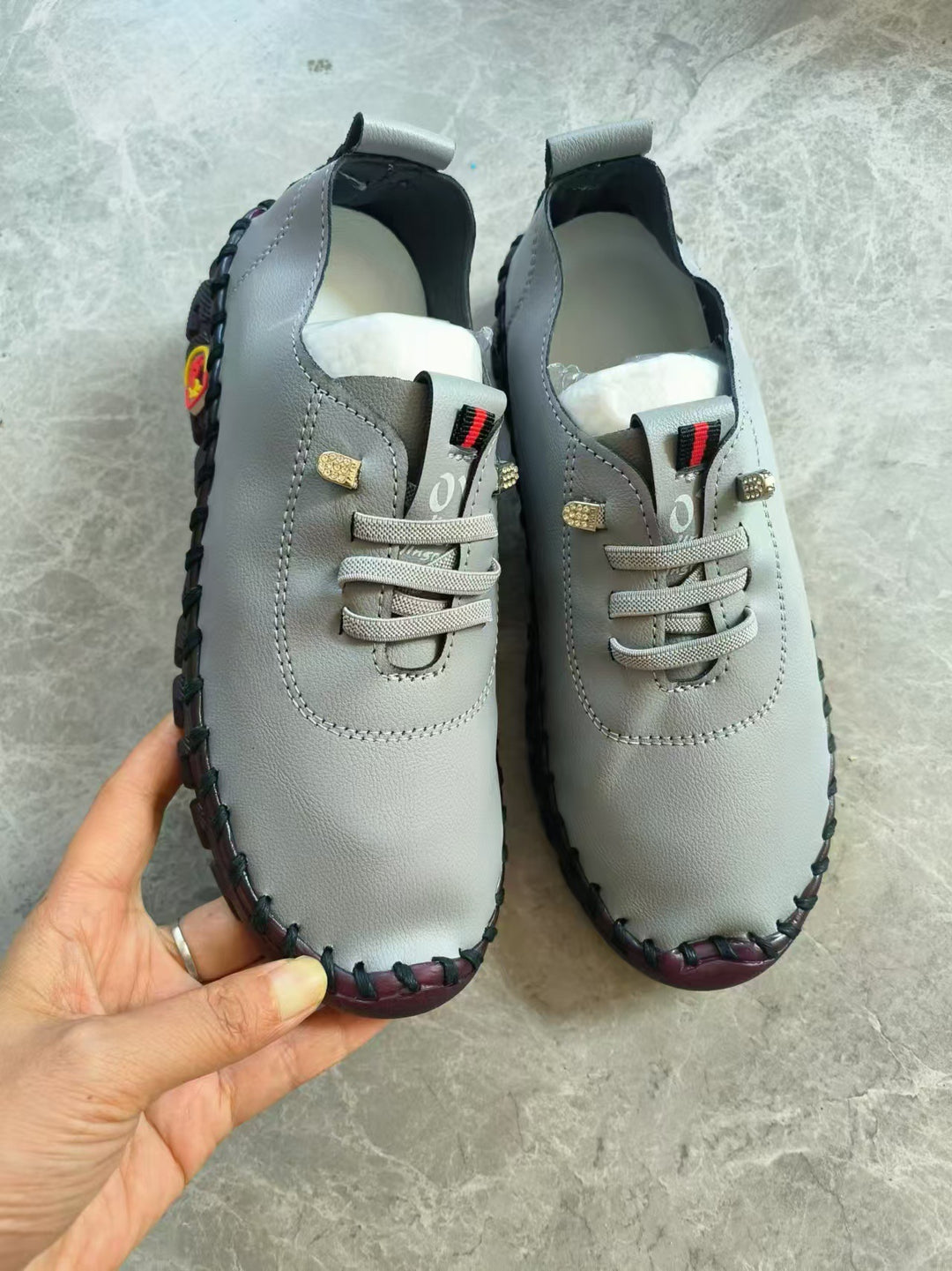 Women's lightweight, soft slip-on with hand-stitched rubber sole and elastic lacing Mune Fashion
