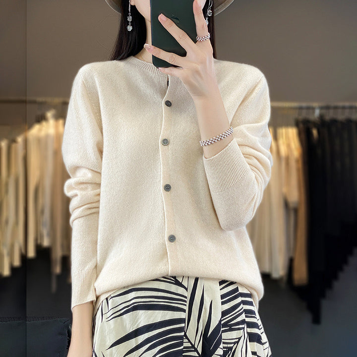 Women Lightweight Fine Knit Cardigan with Cashmere Look, Round Neckline and Hidden Button Placket Mune Fashion