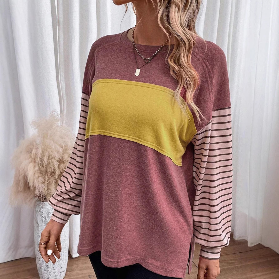 Women's Loose Colorblock Sweatshirt with Striped Sleeves and Round Neck Mune Fashion