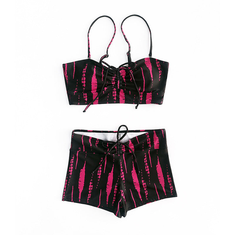 Women's bikini set with stylish crop top and casual shorts Mune Fashion