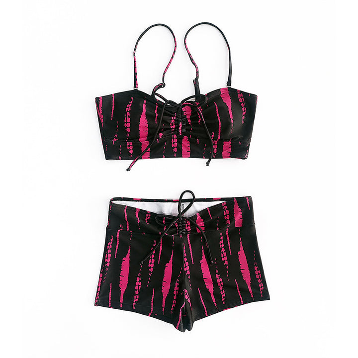 Women's bikini set with stylish crop top and casual shorts Mune Fashion