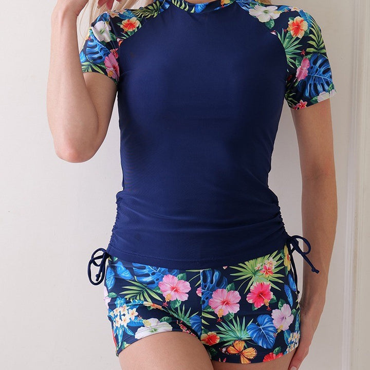 Women's Sporty Surf Set with Floral Design Mune Fashion