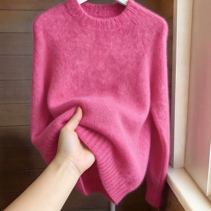Women's Oversized Mohair-Mix Crew Neck Sweater with Raglan Sleeves and Ribbed Hem Mune Fashion