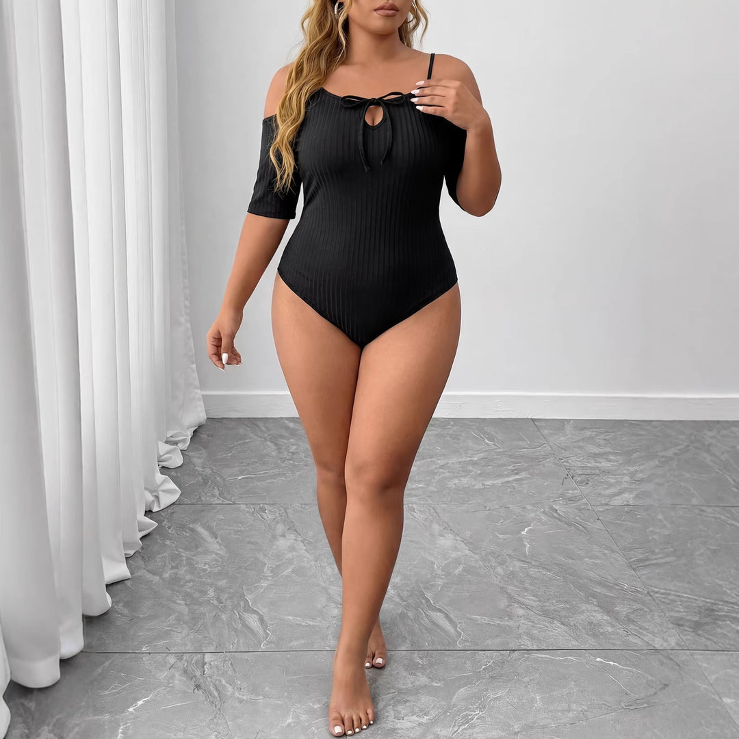 Women's Body-Hugging Top with Off-Shoulder Design Mune Fashion