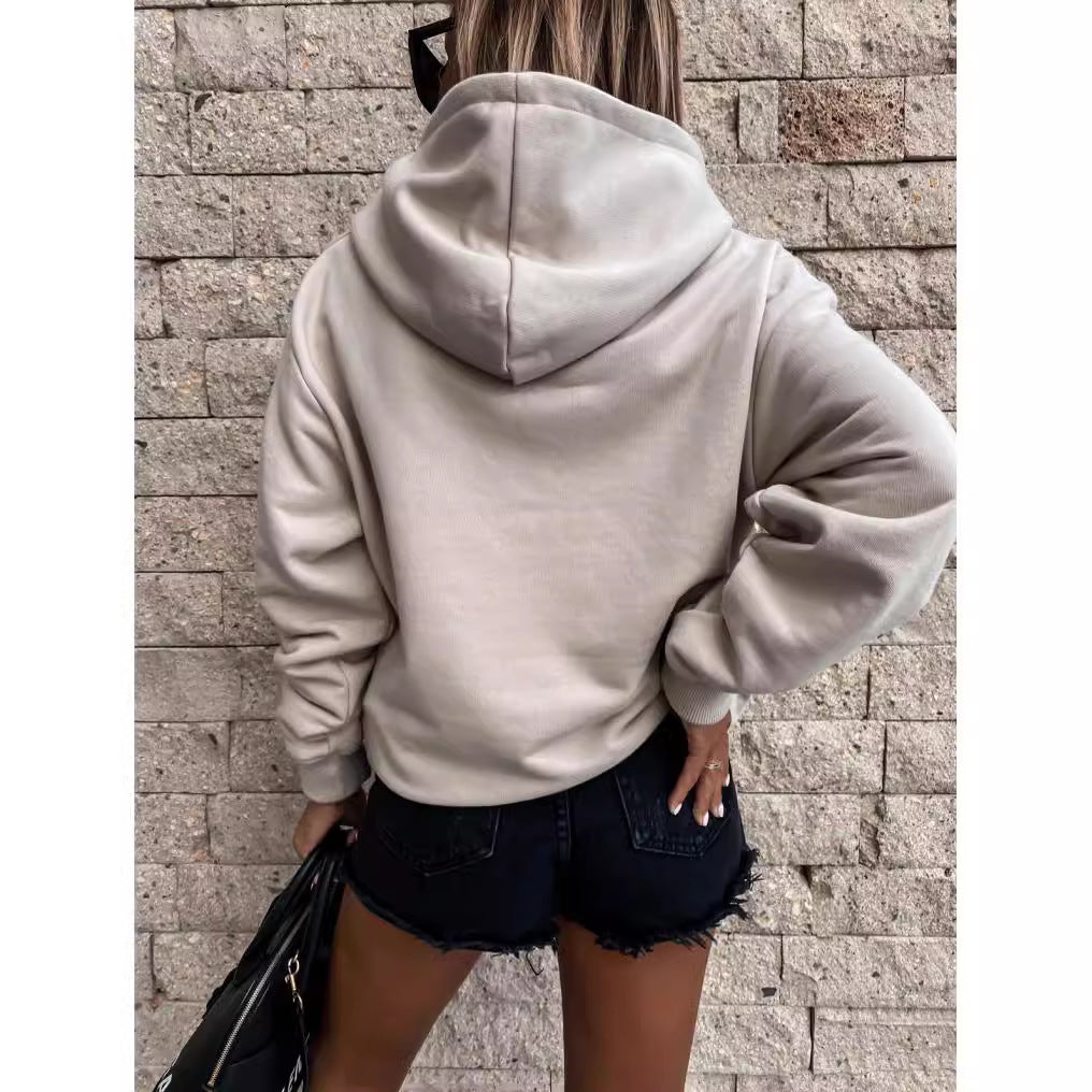 Women's Hoodie with Soft Fleece Lining and Casual Cut Mune