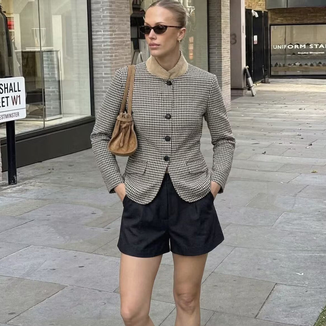 Women's Short Checkered Boxy Blazer with Stand-Up Collar and Flap Pockets Mune Fashion