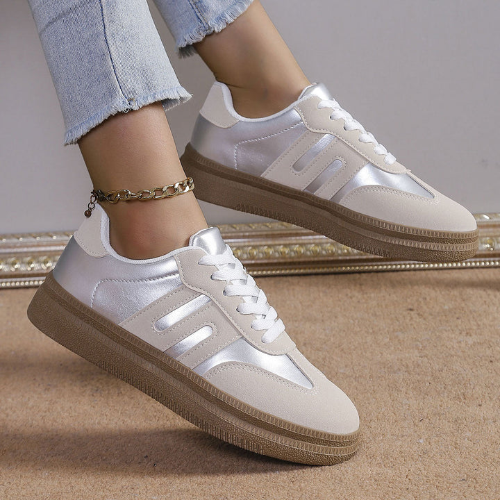 Women Sporty Sneakers with Satin Upper Material and Retro Design Mune Fashion