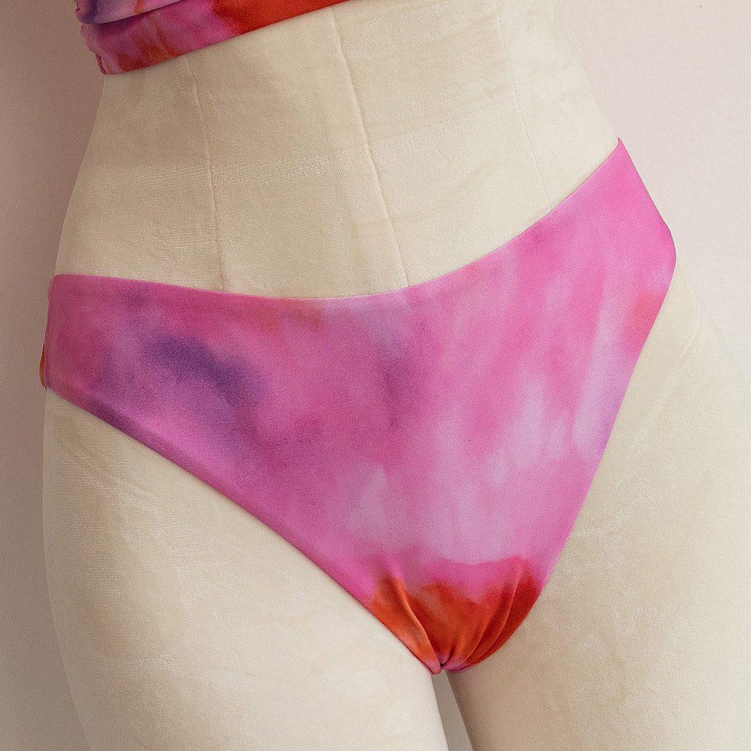 Women's swimsuit set with asymmetrical ruffle and trendy top Mune Fashion