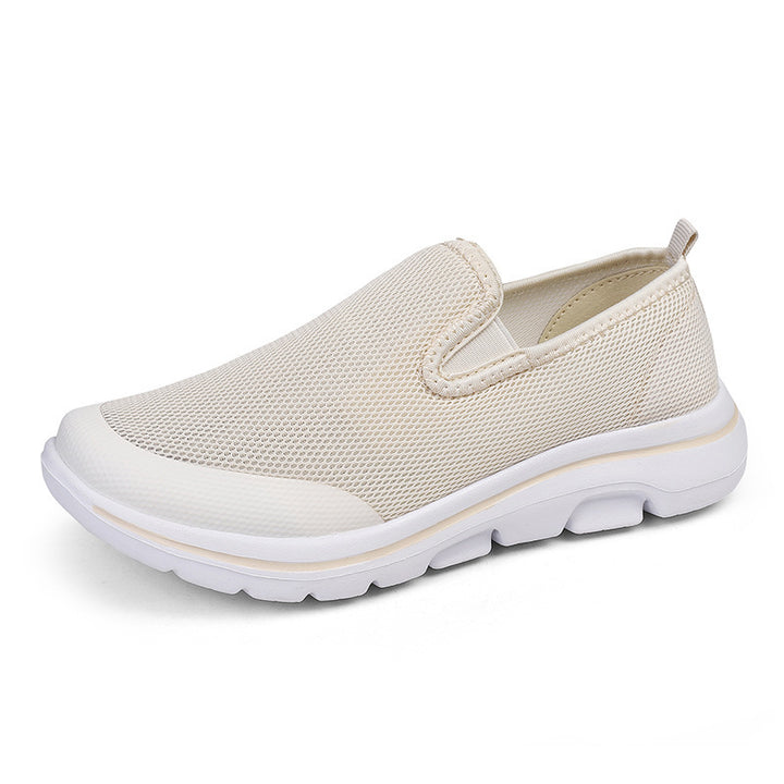 Ladies nan ergonomic Flex-Travel slipper with ventilated mesh and removable comfort sole Mune Fashion