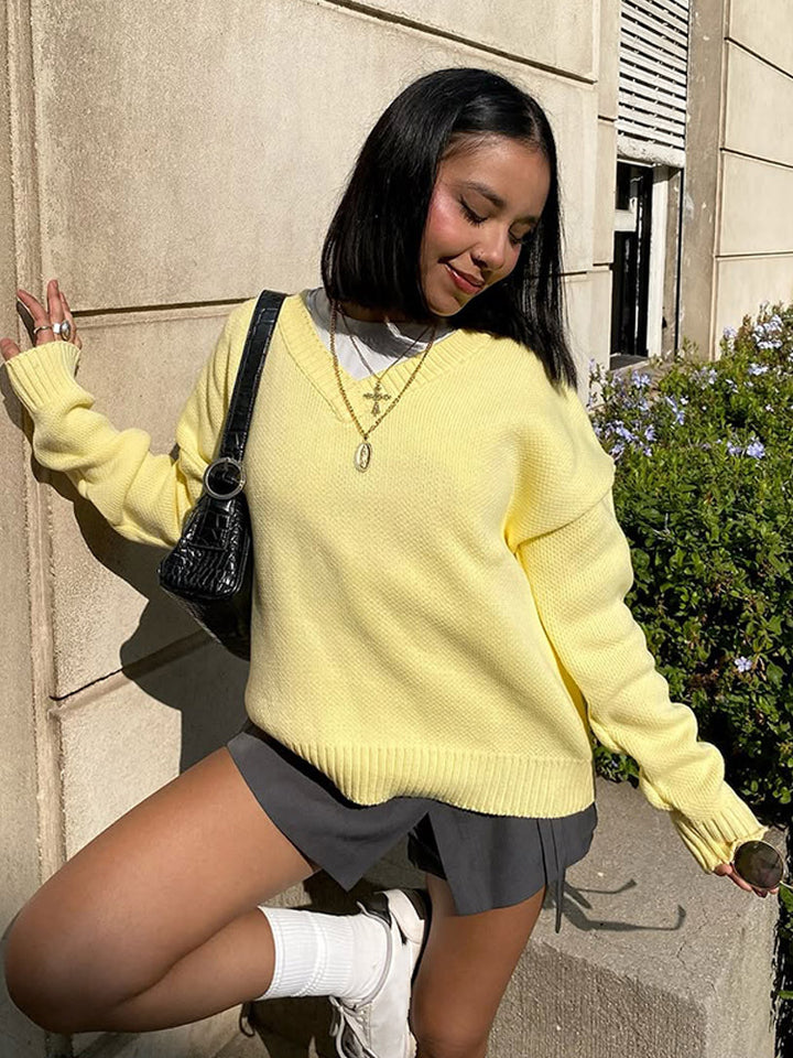 Women Oversize V-Neck Fine Knit Sweater with Structured Stitch Look and Ribbed Cuffs Mune Fashion