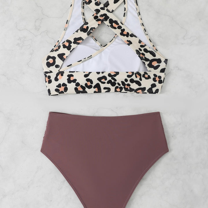 Ladies sporty bikini set with fashionable leopard design Mune Fashion