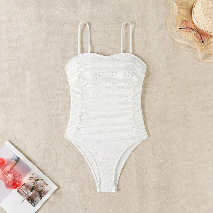 Ladies Elegant and figure-hugging one-piece swimsuit Mune Fashion