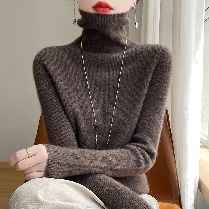Women's slim fit fine knit turtleneck sweater with extra fine fluff finish Mune Fashion