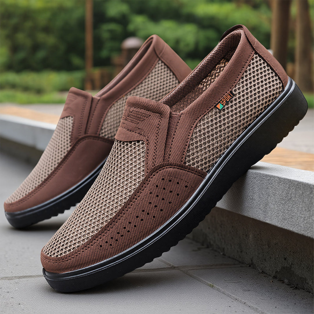Women Breathable Slip-On Sneakers with Non-Slip Sole Mune Fashion