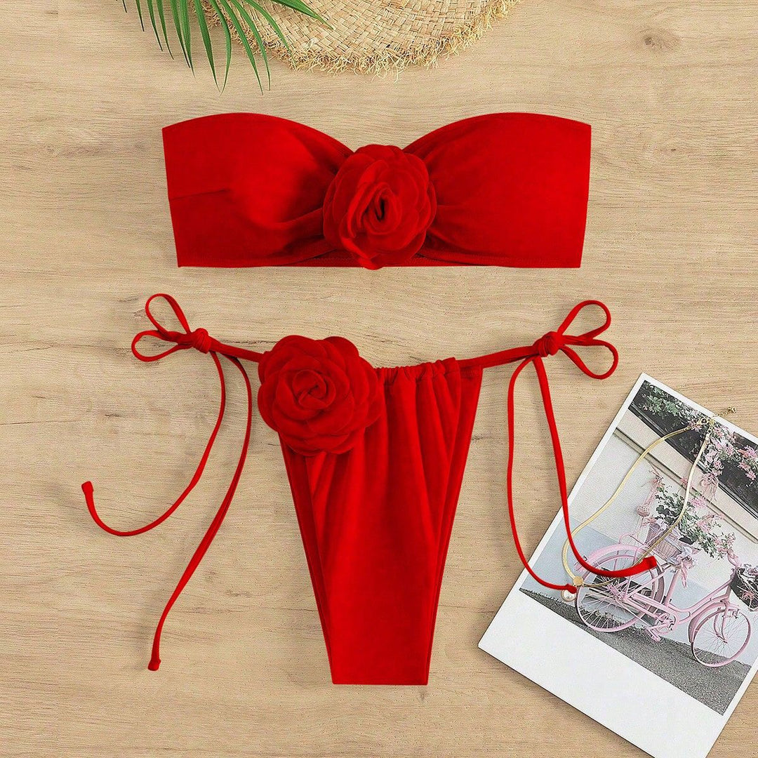 Women's bandeau bikini with decorative floral appliqués Mune Fashion