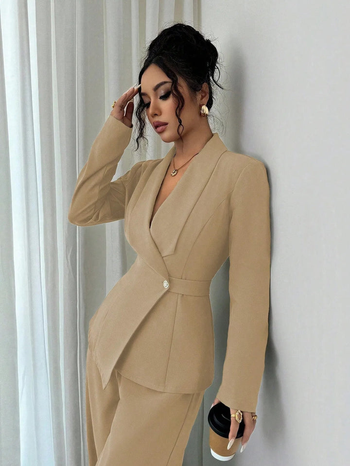 Women's tailored business blazer with shawl collar, belt waist and single-button closure Mune Fashion