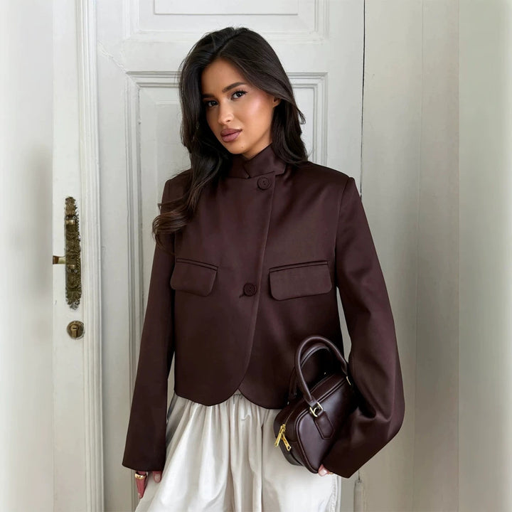 Ladies Satin Cropped Blazer with Mandarin Collar, Flap Pockets and Curved Hem Mune Fashion