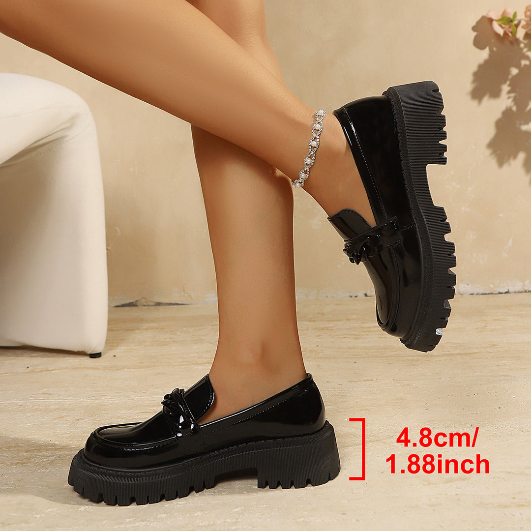 Women Chunky Patent Loafers with Thick Profile Sole and Chain Decoration Mune Fashion