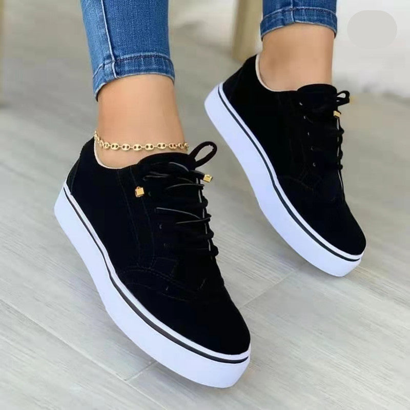 Women’s fashionable sneakers with elegant brogue details Mune Fashion