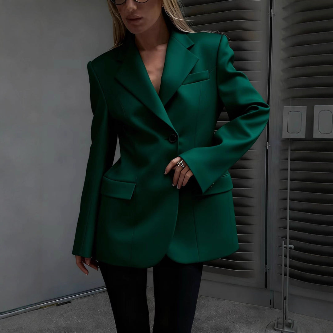 Women's Oversized Long Blazer with Emphasized Shoulder Area and Flap Pockets Drune