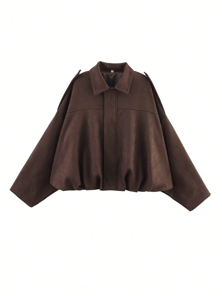 Women's loose short jacket with balloon hem, concealed closure and shoulder flaps Mune Fashion