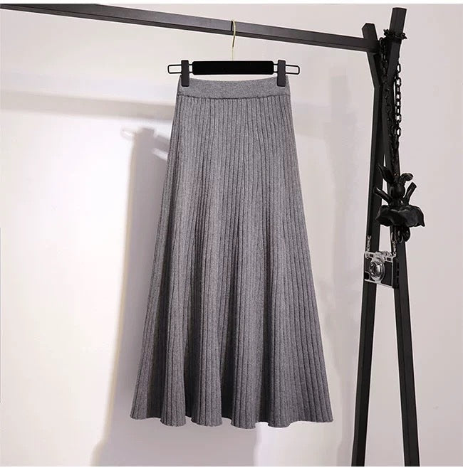 Women's Flowing Pleated Skirt Mune Fashion