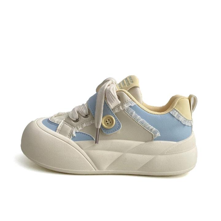 Women's sneakers with practical Velcro fastening technology from Mune Fashion