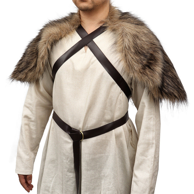 Men's Viking-inspired shoulder cape made of soft faux fur with adjustable leather straps Mune Fashion