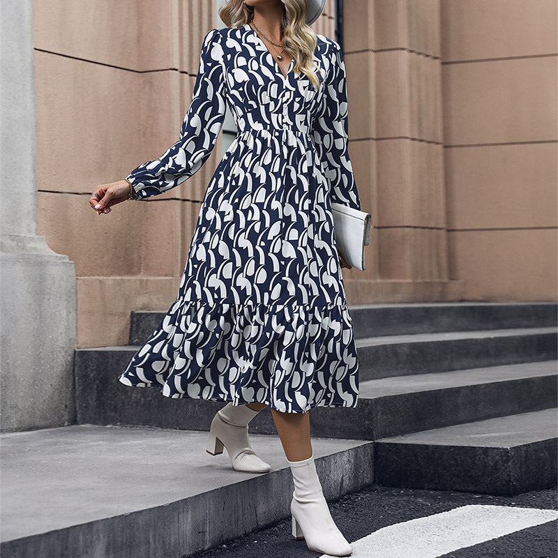 Women Midi Dress with V-Neck and Ruffles Mune Fashion