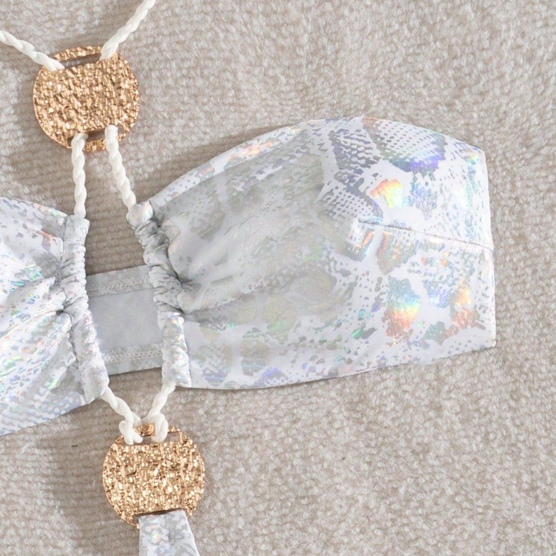 Ladies Luxury Bikini with Modern Cut-Out Mune Fashion