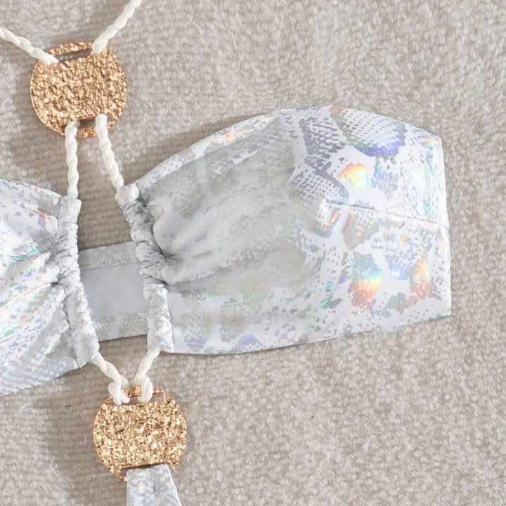 Ladies Luxury Bikini with Modern Cut-Out Mune Fashion