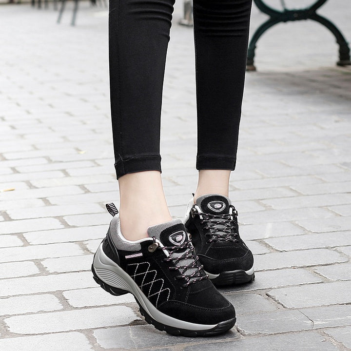 Women's Comfortable Outdoor Walking Sneakers with Reinforced Profile Sole and Padded Ankle Collar Mune Fashion