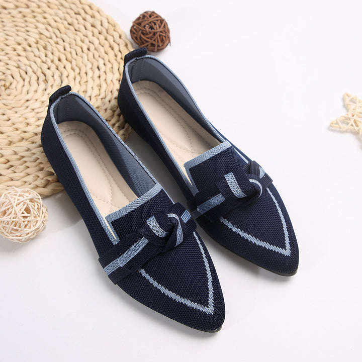 Women's woven lace slippers with decorative bow and padded comfort footbed Mune Fashion