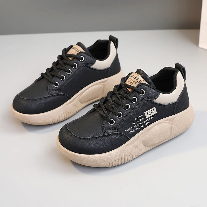 Women’s Sporty Sneakers with Reinforced Cushioning System and Breathable Surface Mune Fashion