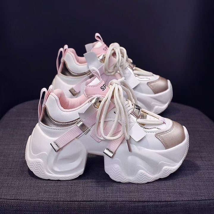 Women Sporty Sneakers with innovative cushioning system and futuristic design Mune Fashion