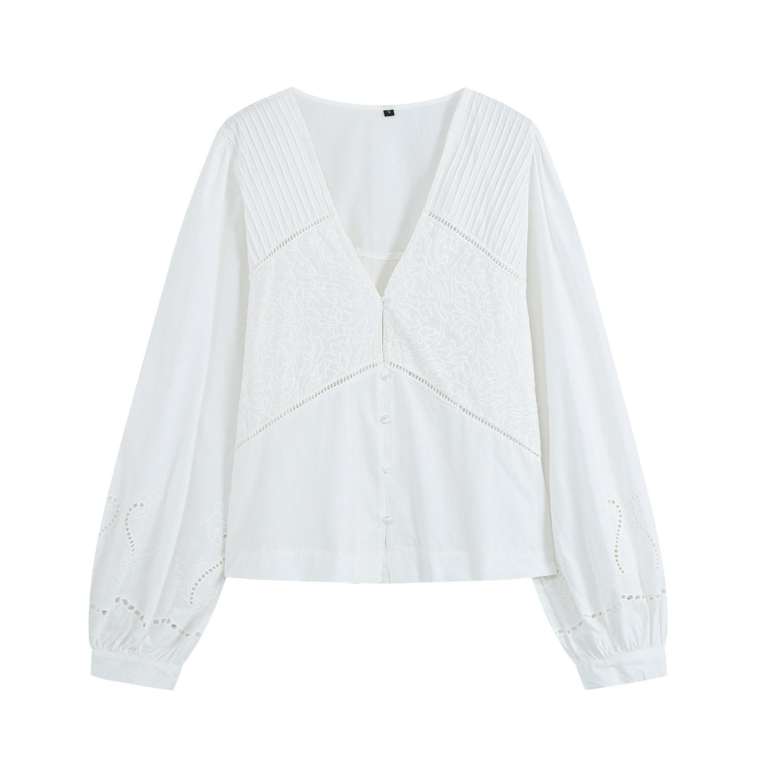 Women's blouse with V-neckline, broderie embroidery, and voluminous puff sleeves Mune Fashion