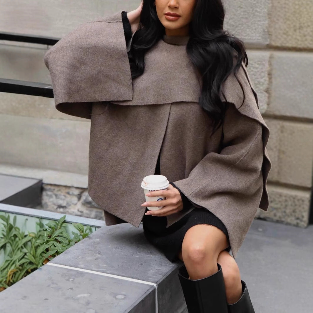Women's Short Cape Jacket in Layered Look made of Wool Blend with Wide Batwing Sleeve Mune Fashion